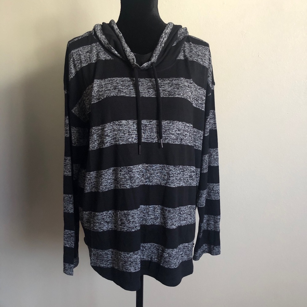 Calvin Klein stripped sweatshirt size L